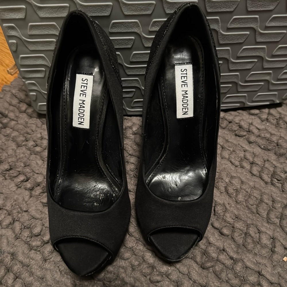 Steve Madden heels